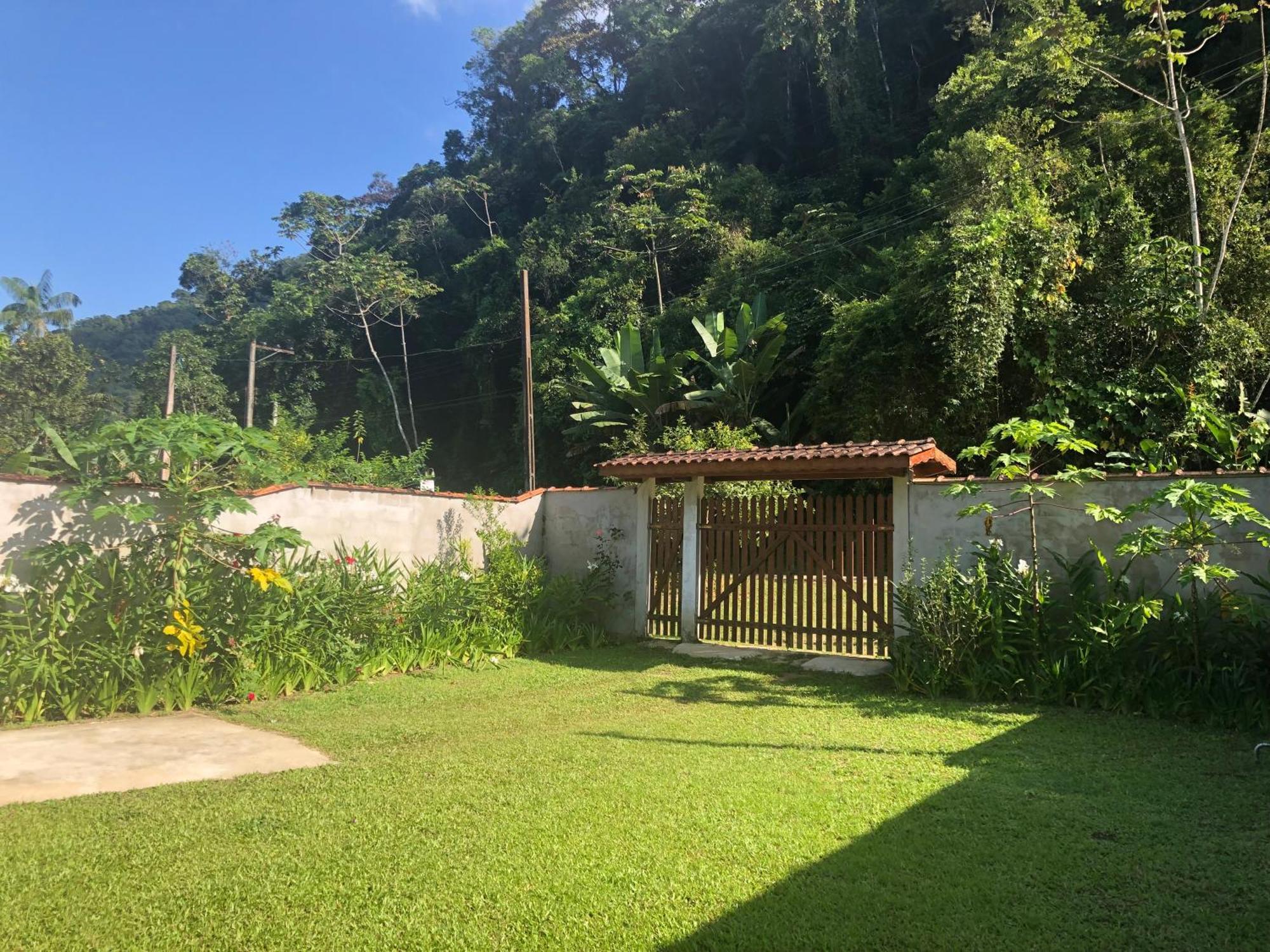 乌巴图巴Casa Ampla E Confortavel A 10 Minutos Praia Ubatumirim Cambuca别墅 外观 照片